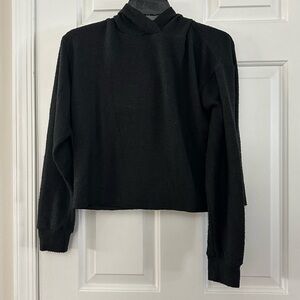 ITK (In The Know) Black Women's Fuzzy Cropped Sweatshirt